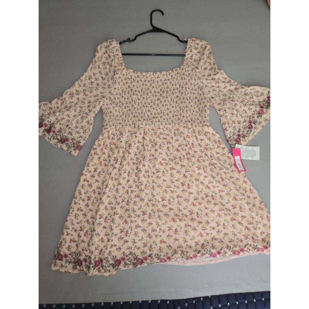 Xhilaration Womens XL Dress Floral NWT Smocked Bell Sleeve Nude Pink Mini Short - Picture 2 of 10